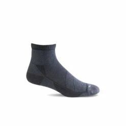 Sockwell Mens Elevate Quarter Moderate Compression Socks -Shoes Shop SW84M Elevate Qtr Black Solid 900 Web