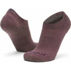 Wigwam Axiom Lightweight Low Cut Socks 7 Wigwam Axiom Lightweight Low Cut Socks -Shoes Shop f1702 catawba grape 1 2400x bf021313 125a 4ffa b56e 7a35a9c64ecd